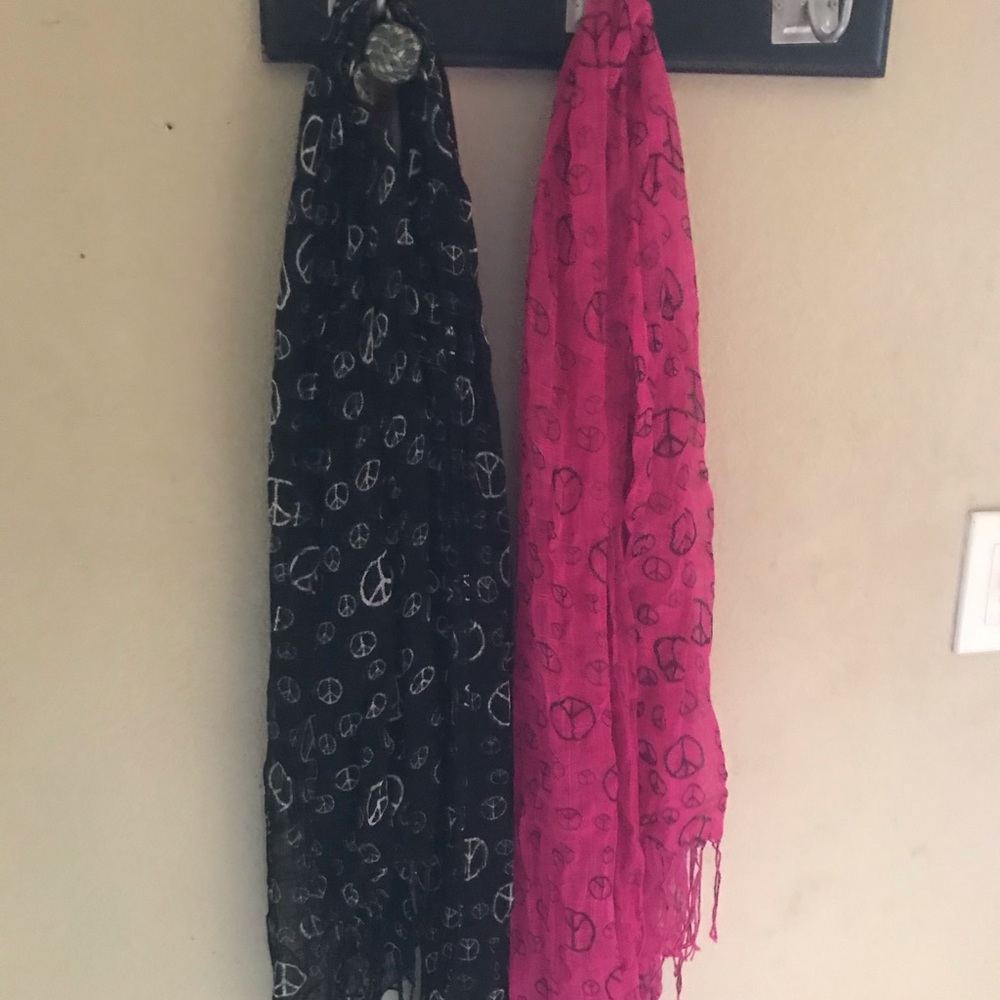 Fashion scarves...Peace scarves